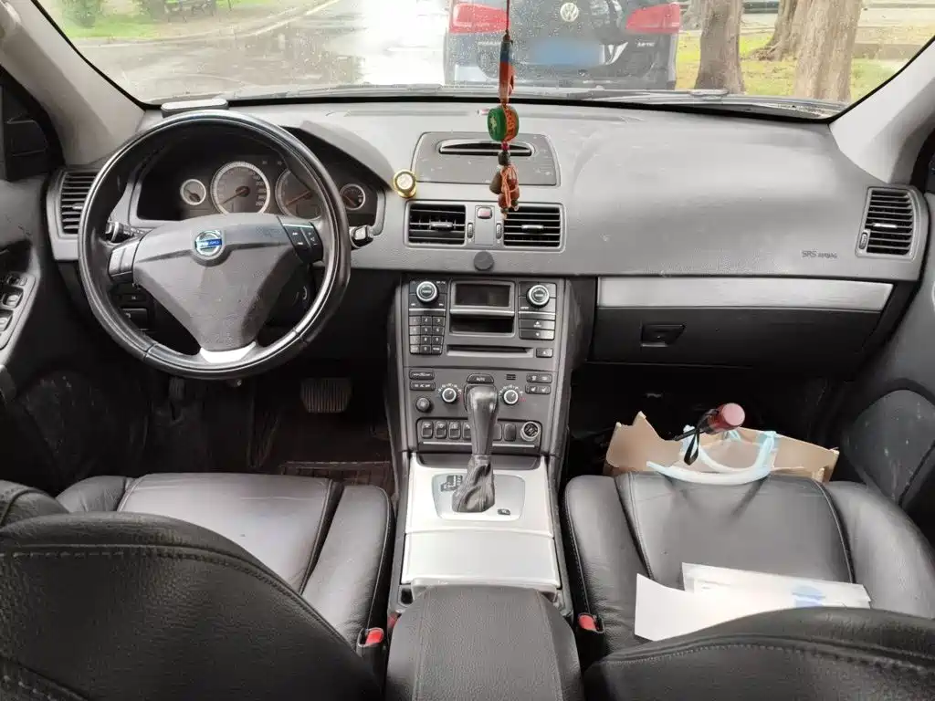 Volvo XC Classic — миниатюра 10