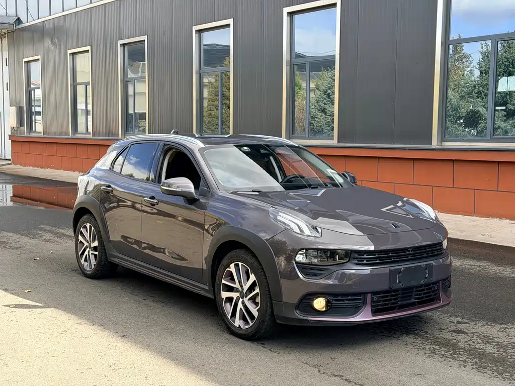 Lynk & Co 02 — миниатюра 7