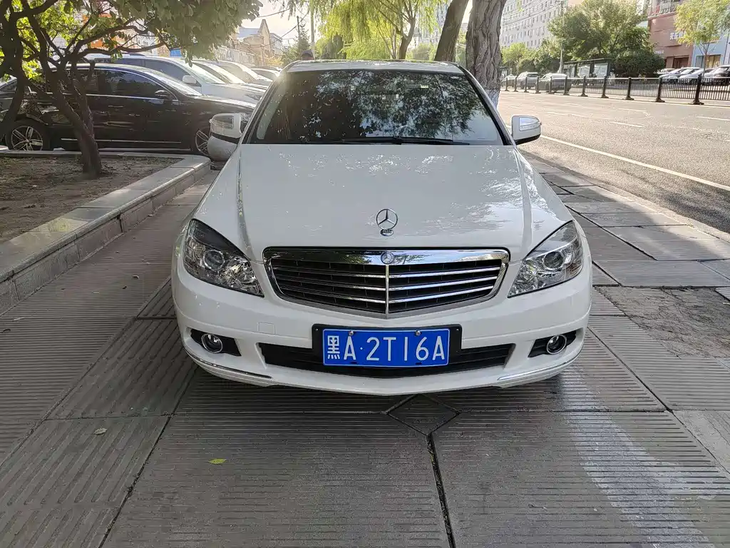 Mercedes-Benz C-Class C 2010 C 200 CGI