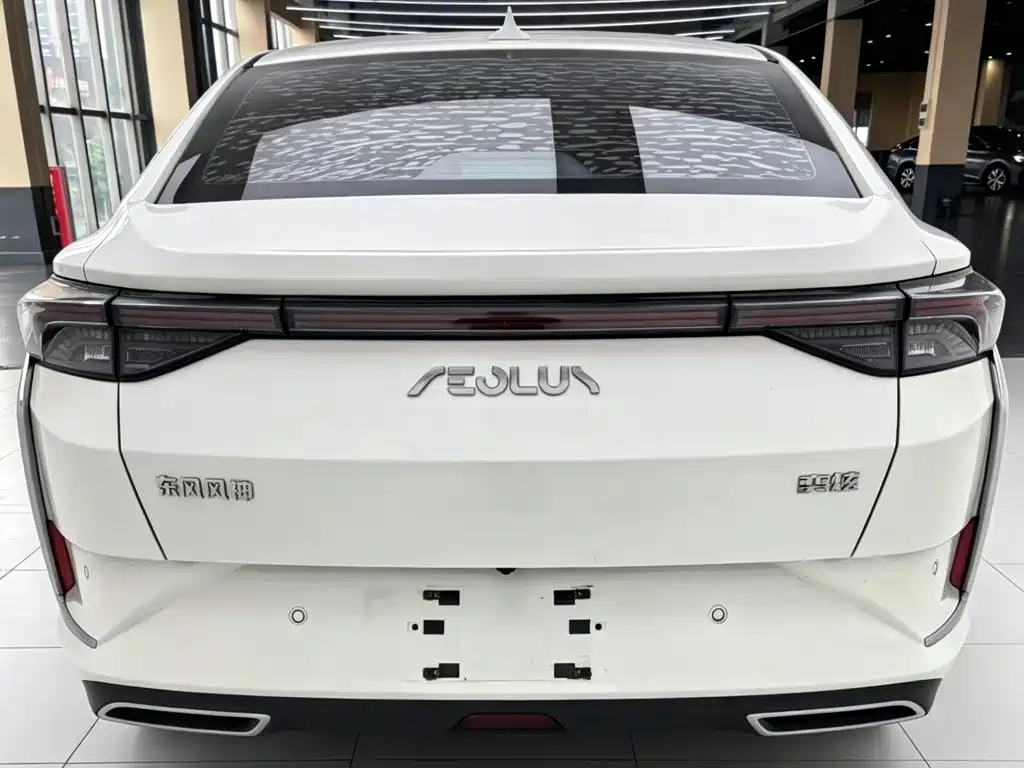 Aeolus Yixuan — миниатюра 8