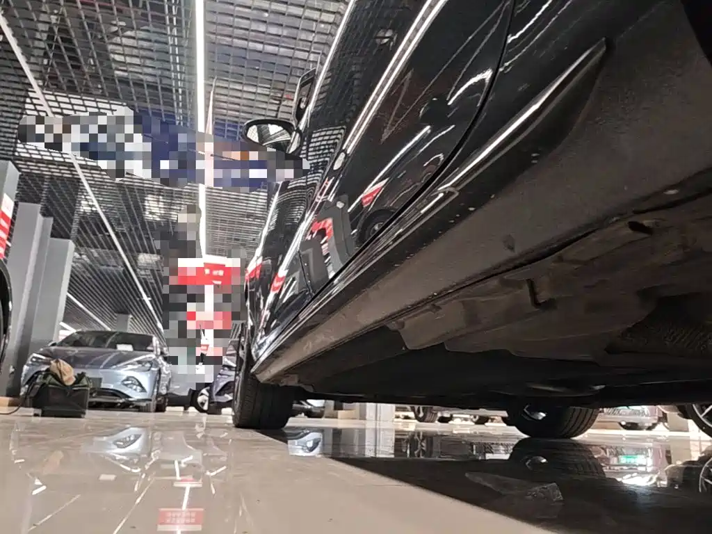 Audi A4L — миниатюра 22