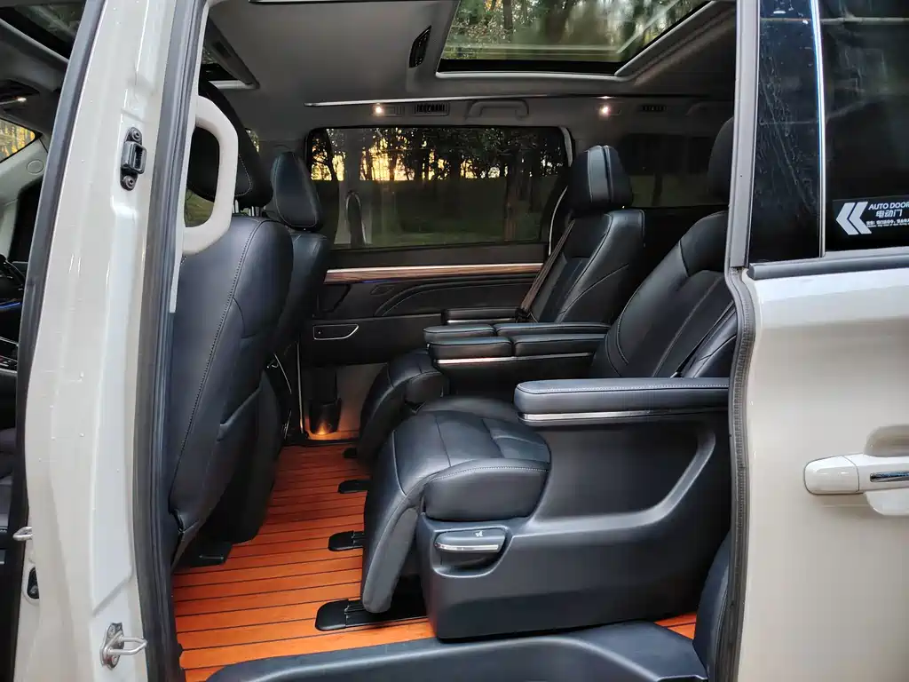 GAC Motor Trumpchi M8 — миниатюра 7