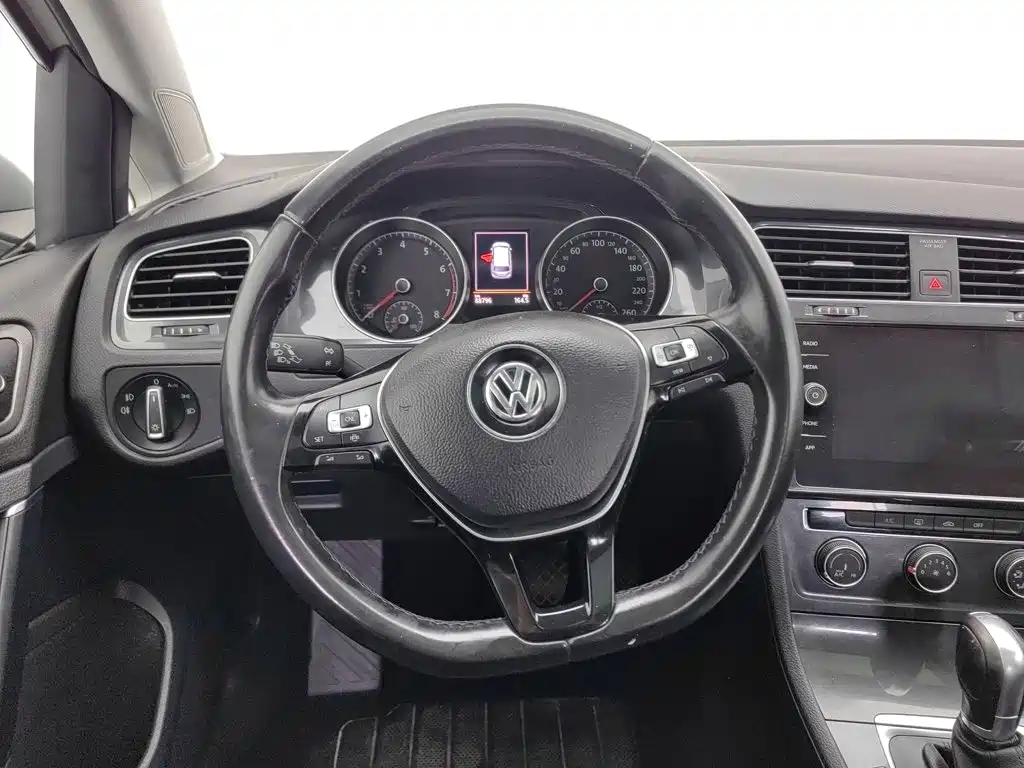 Volkswagen Golf (Import) — миниатюра 11