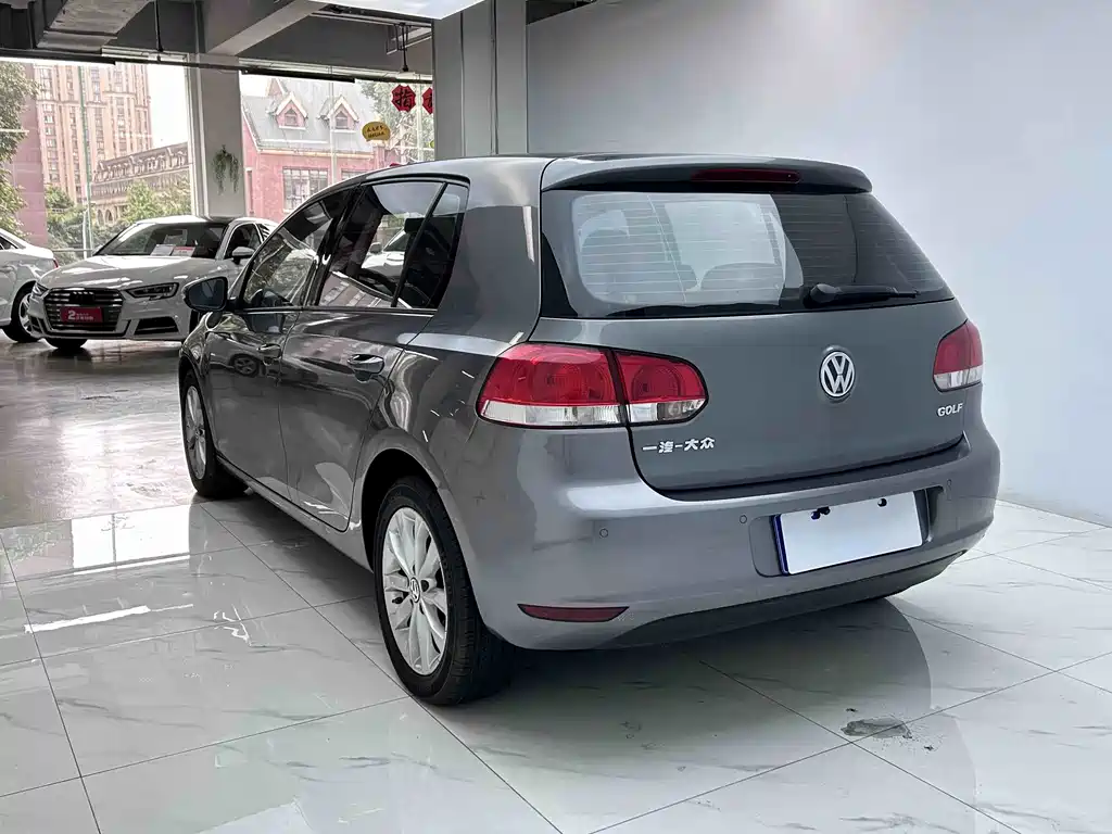 Volkswagen Golf — миниатюра 5