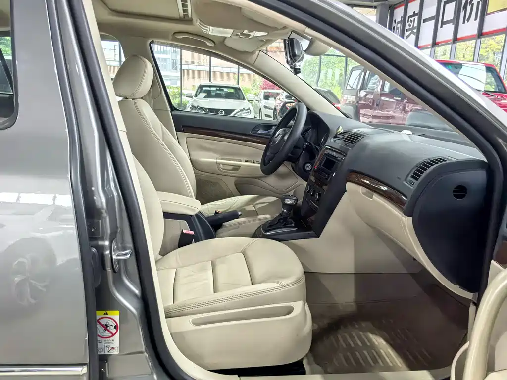 Skoda Octavia — миниатюра 9