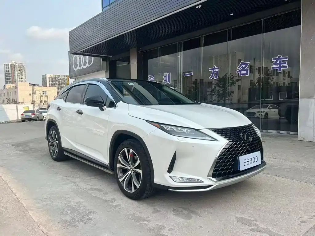 Купить Lexus RX