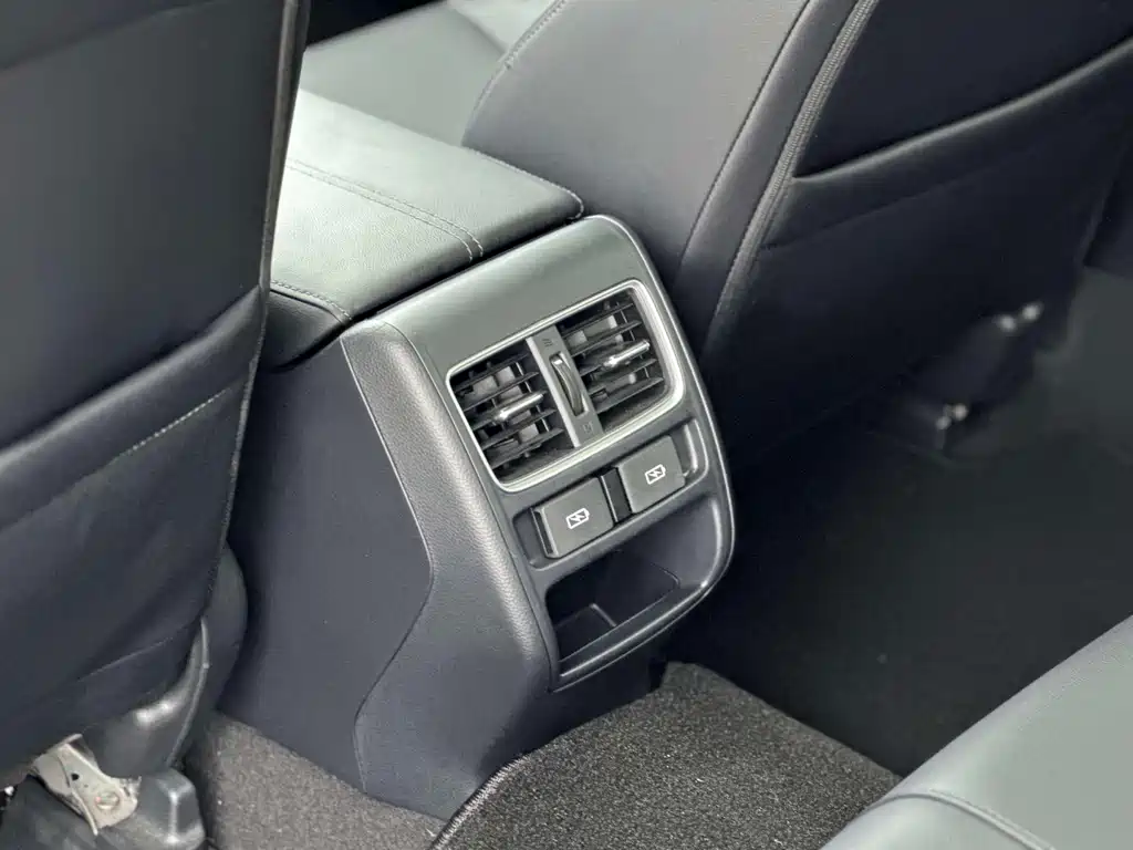Honda Accord — миниатюра 10