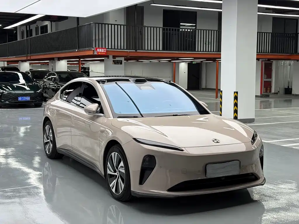 NIO ET5 — миниатюра 3