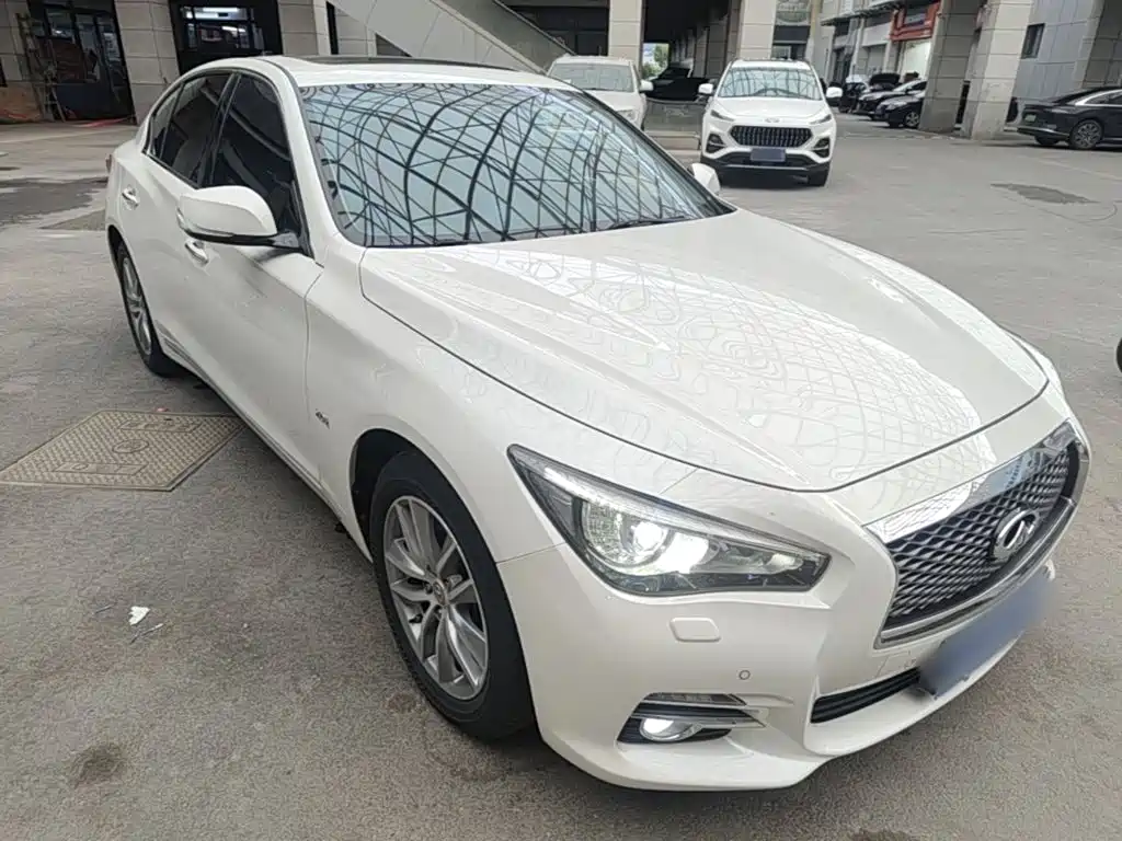 Infiniti Q50L — миниатюра 4