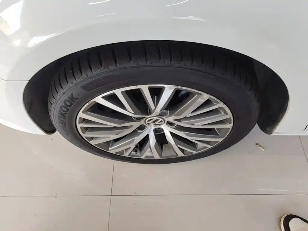 Volkswagen CC — миниатюра 23