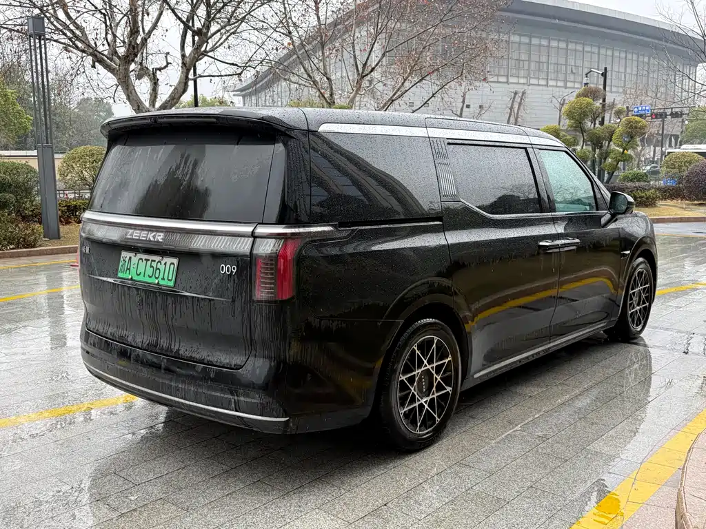 ZEEKR EXTREME KRYPTON 009