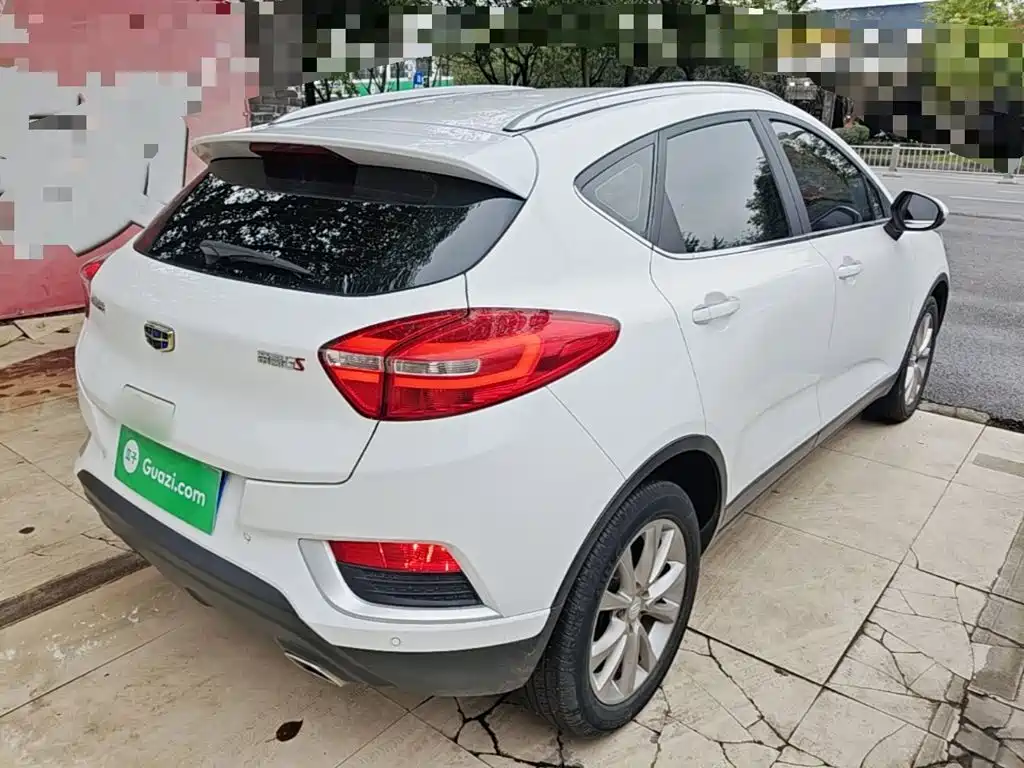 Geely Emgrand GS — миниатюра 7