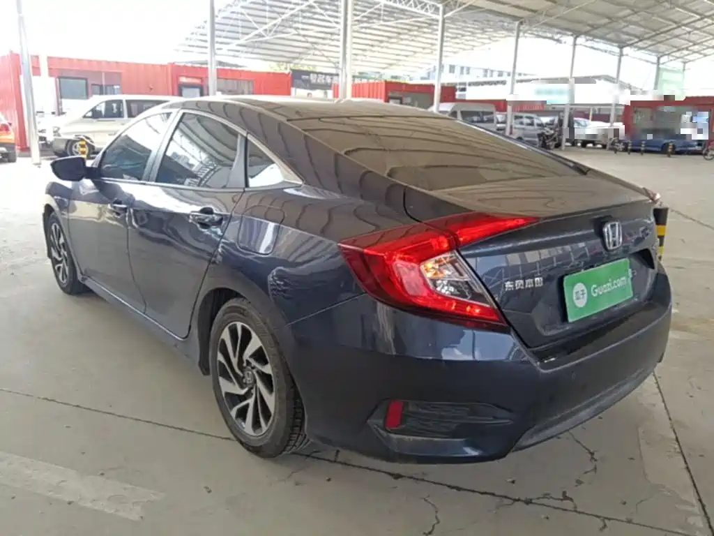 Honda Civic — миниатюра 5