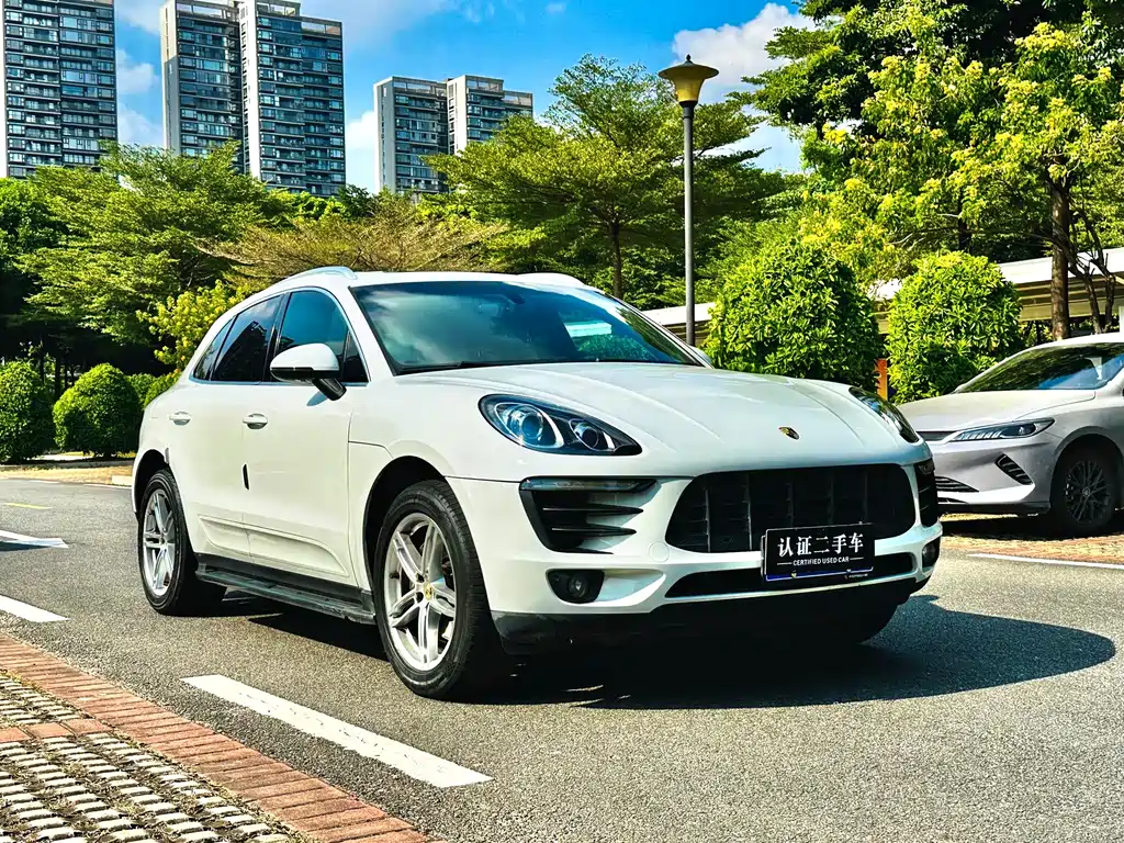 Porsche Macan — миниатюра 4