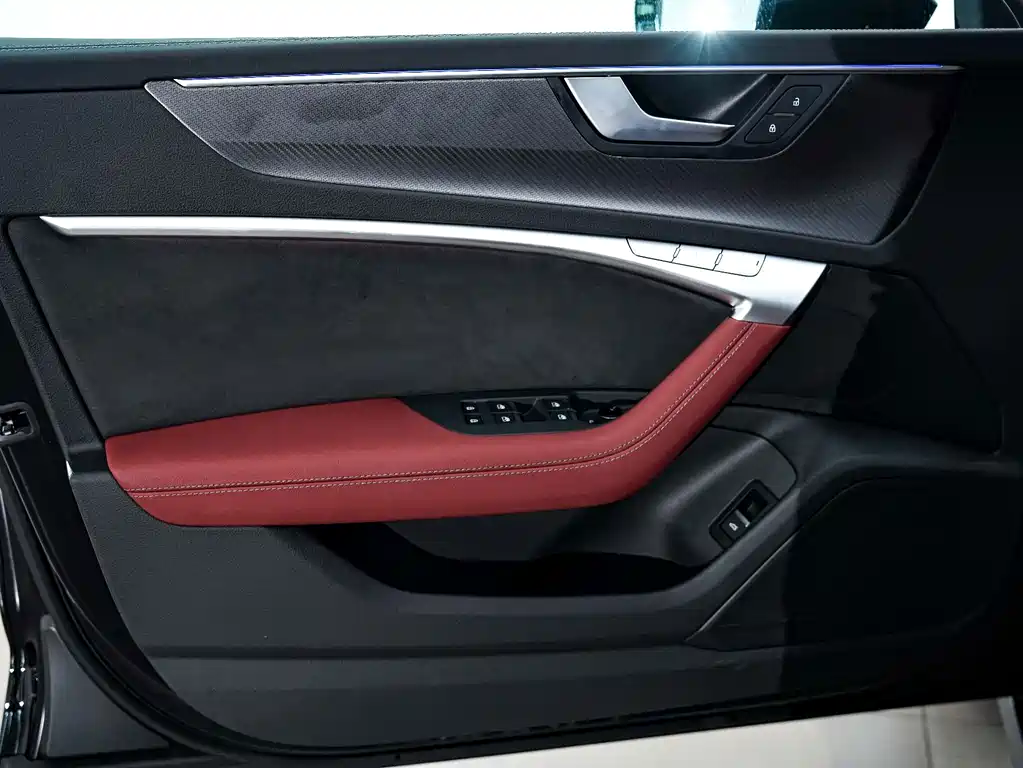Audi A7L — миниатюра 14