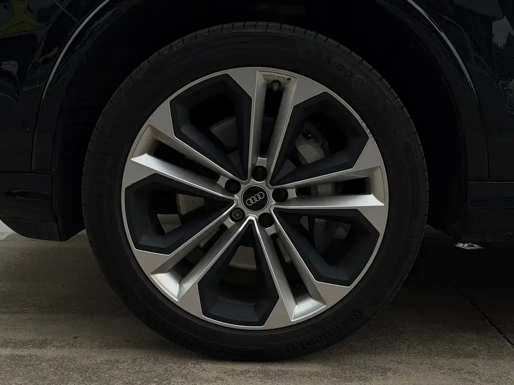 Audi Q7 2020 55 TFSI quattro S line Luxury