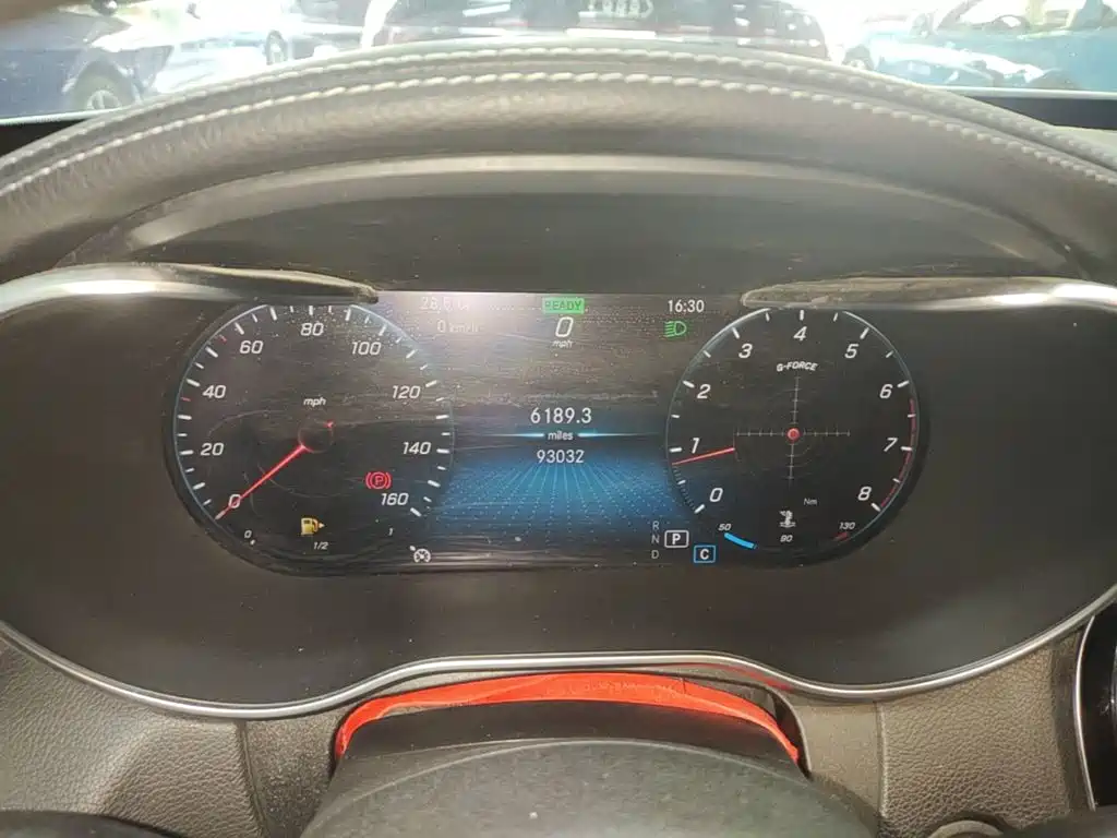 Mercedes-Benz C-Class — миниатюра 12