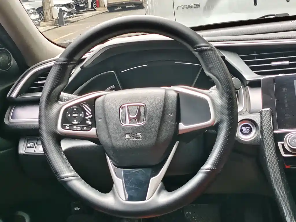 Honda Civic — миниатюра 6
