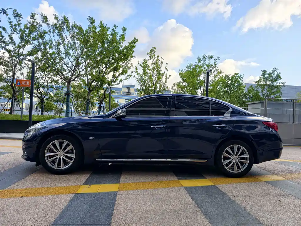 Infiniti Q50L — миниатюра 21