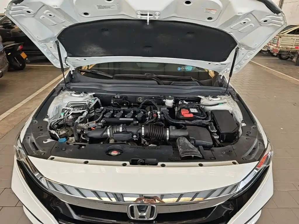 Honda Accord — миниатюра 20
