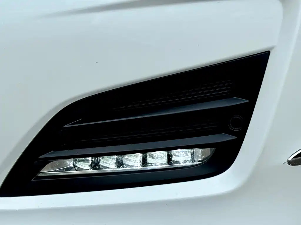 Honda Elysion — миниатюра 5