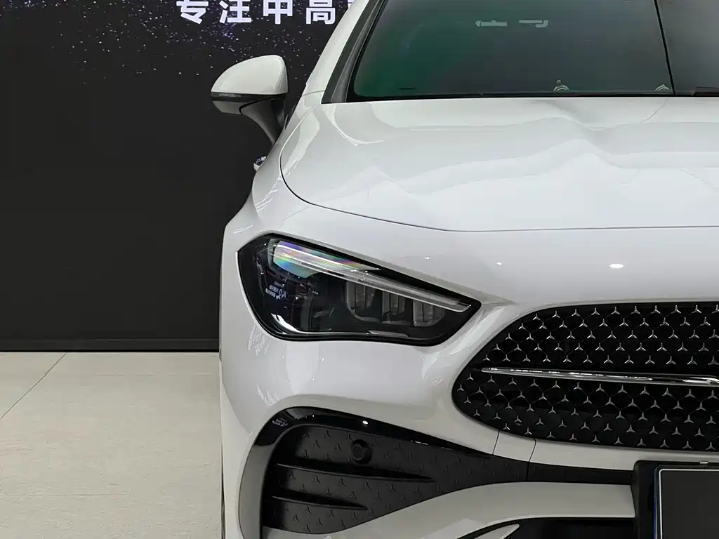 Mercedes-Benz CLE — миниатюра 10