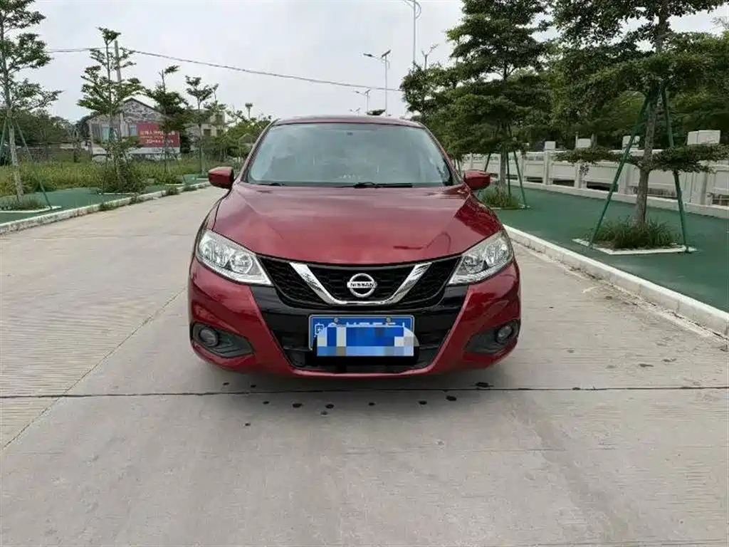Nissan Tiida 2017
