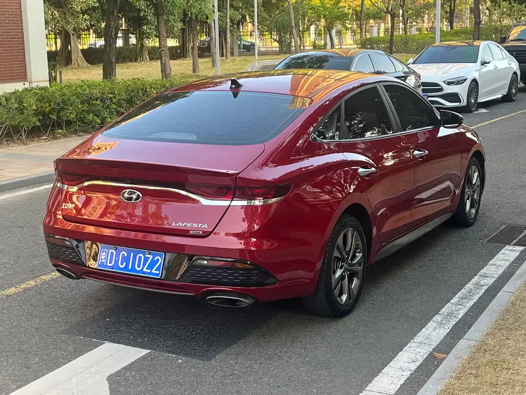 Hyundai Fista — миниатюра 4
