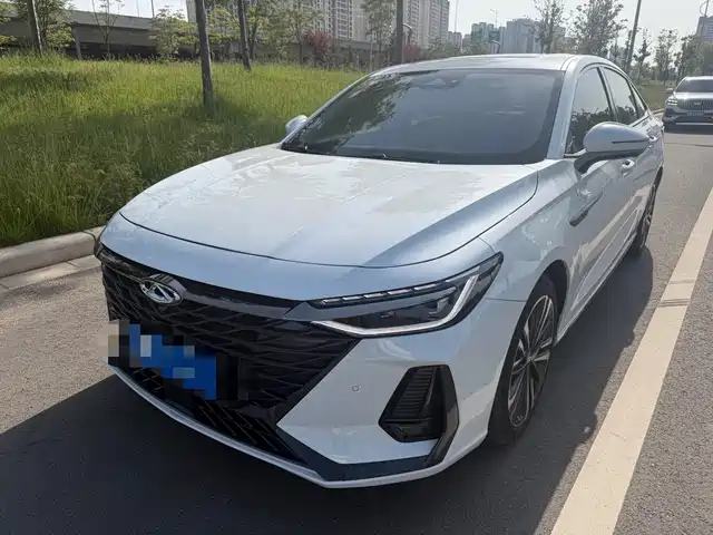 2025 Chery Arrizo 8