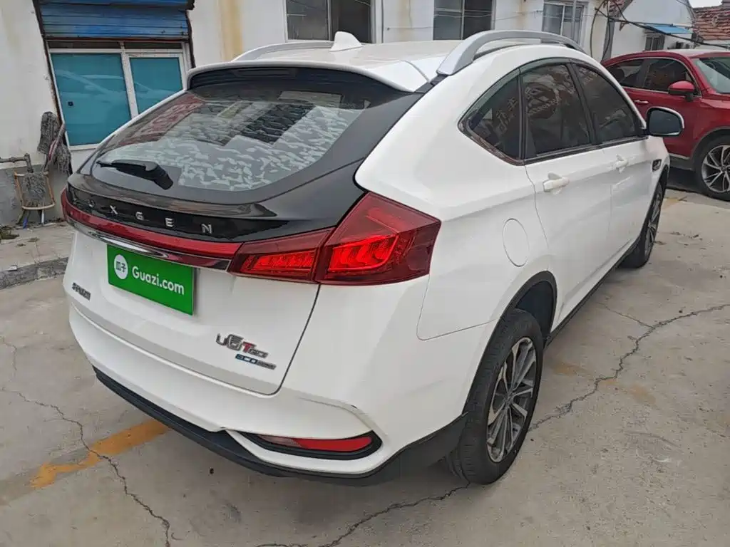 Luxgen U6 — миниатюра 7
