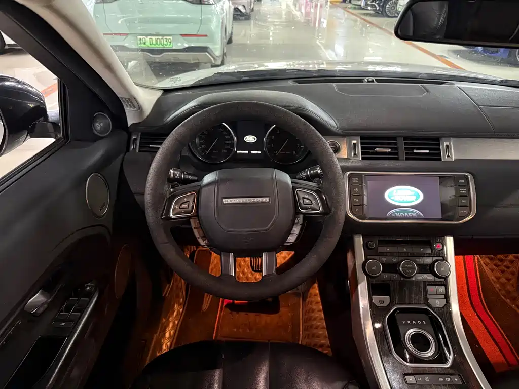 Land Rover Evoque (Import) — миниатюра 7