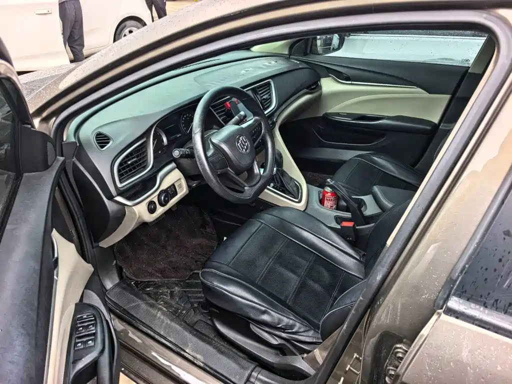 Buick Excelle — миниатюра 7