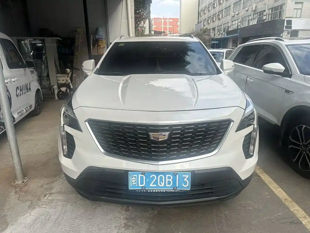 Cadillac XT4 — миниатюра 3