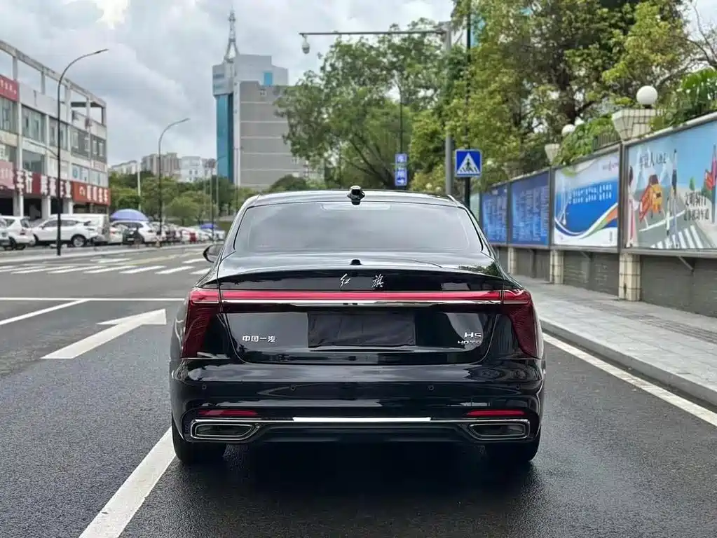 Hongqi Hongqi H5 — миниатюра 9