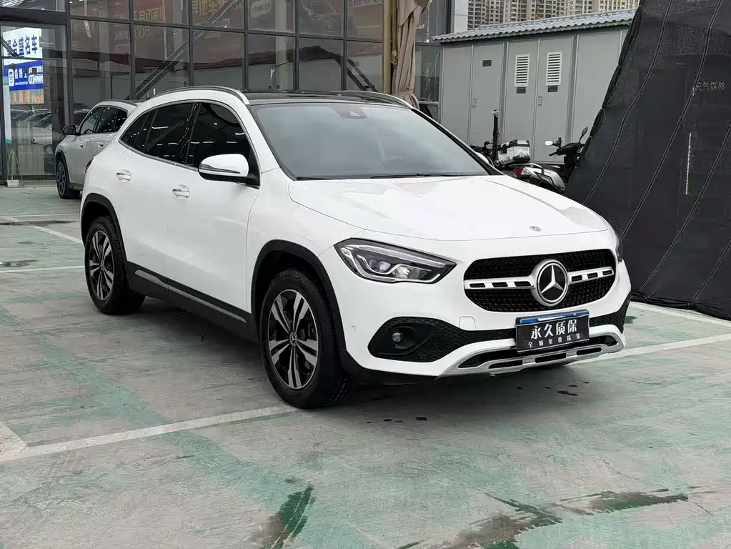 Mercedes-Benz GLA — миниатюра 3