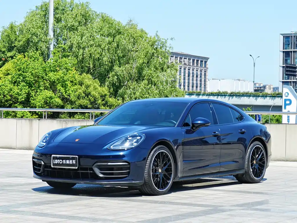 Купить Porsche Panamera
