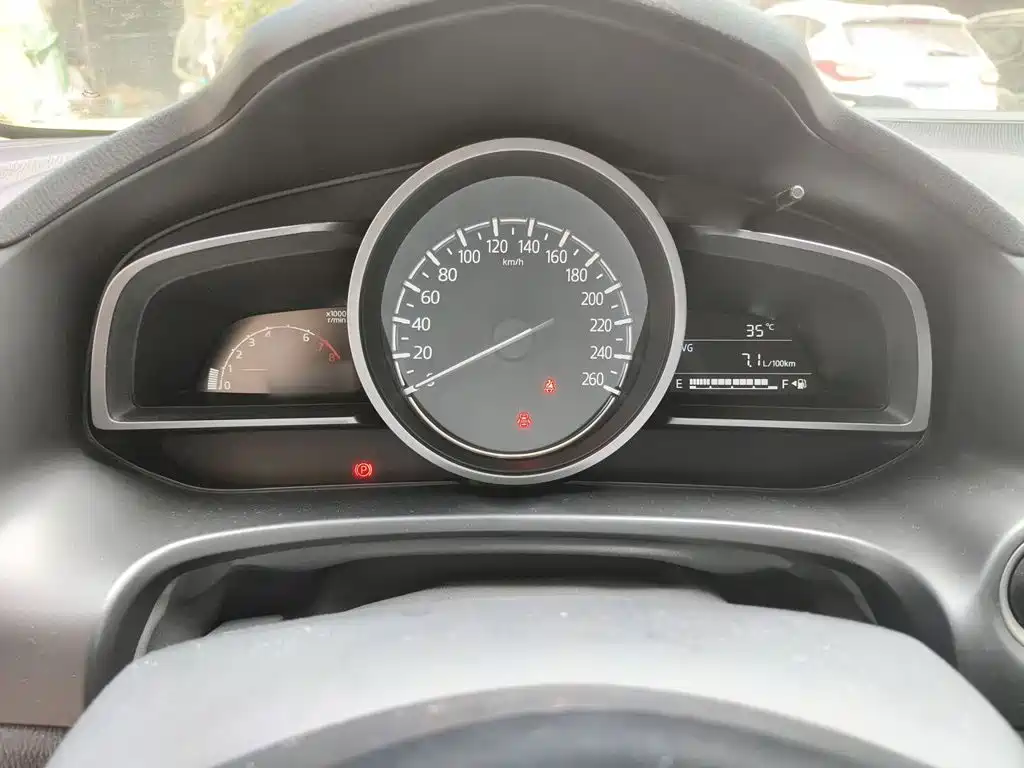 Mazda 3 Axela — миниатюра 4