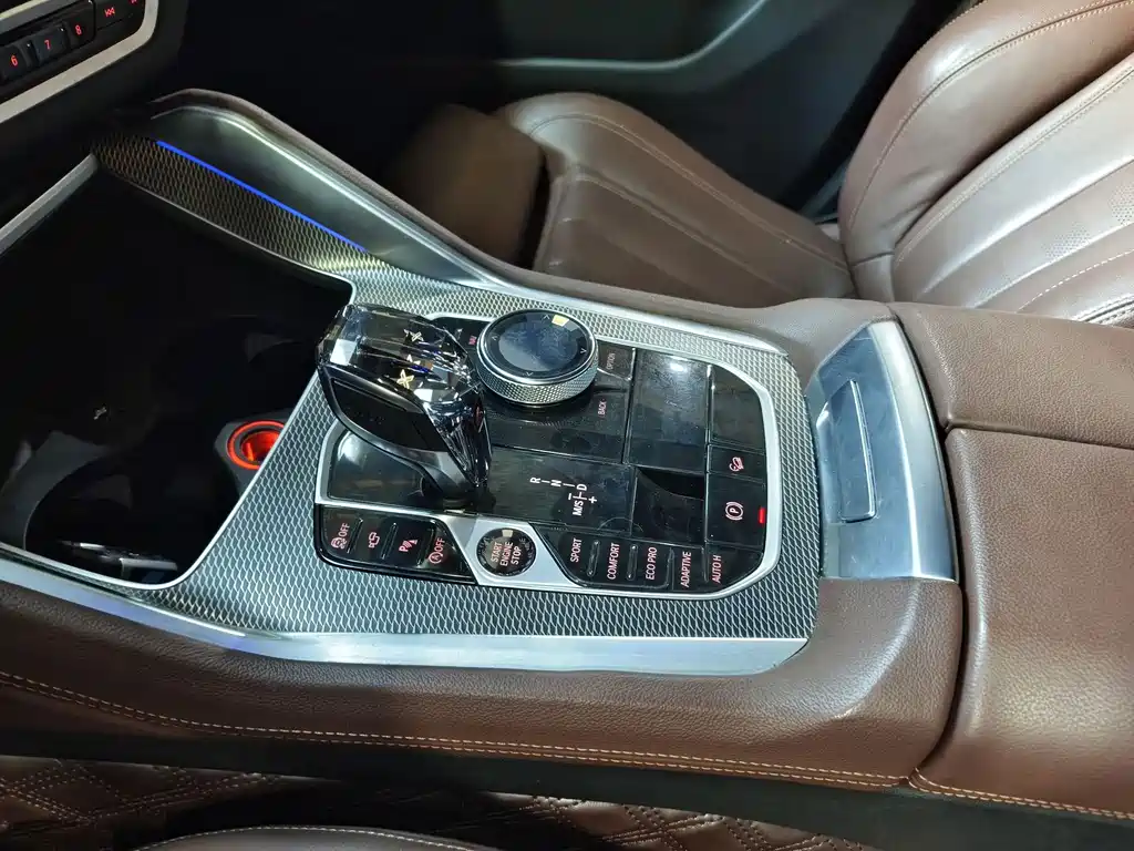 BMW X6 — миниатюра 5