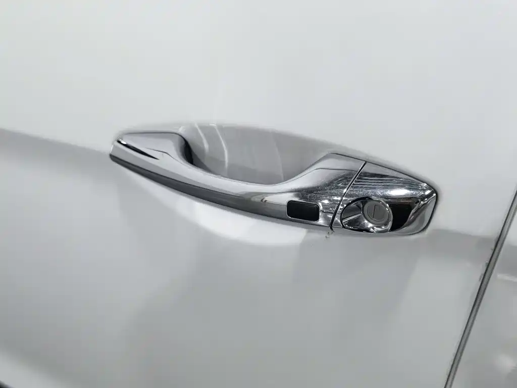 Hyundai Santa Fe — миниатюра 18