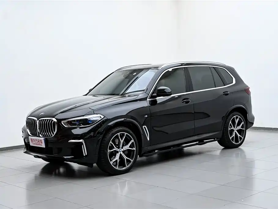 BMW X5 2022 xDrive 40Li M Sport