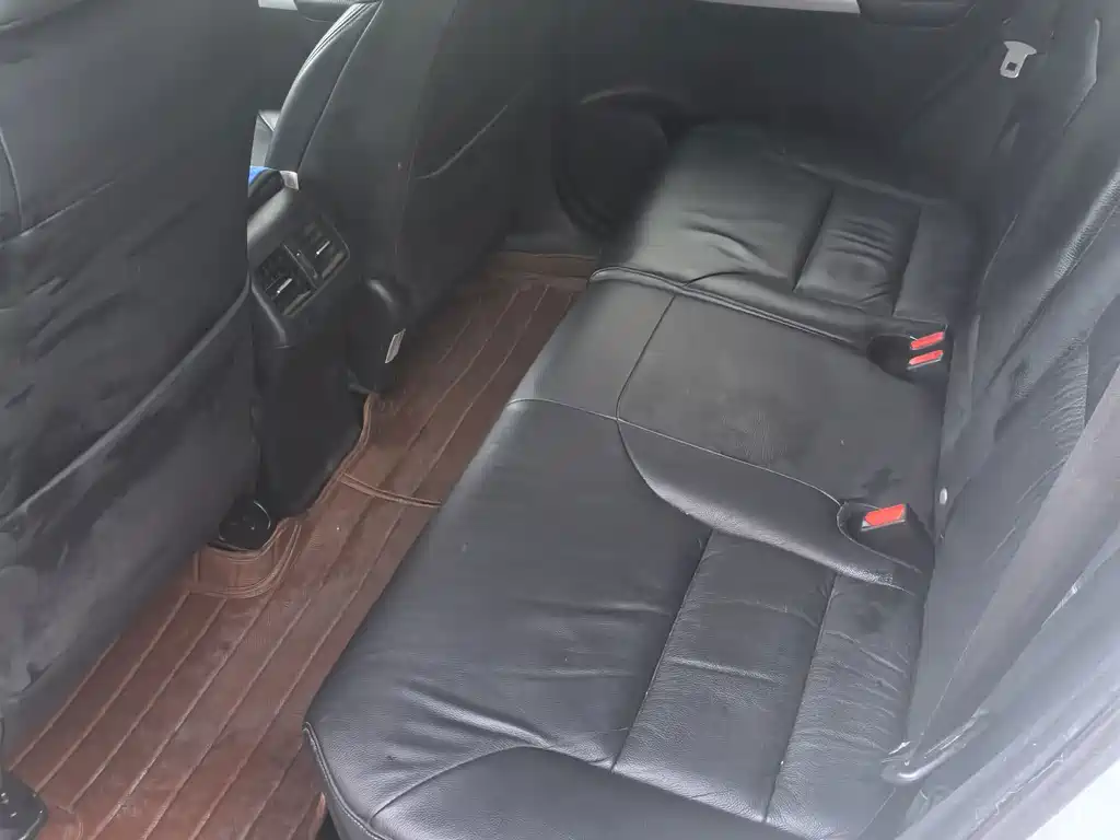 Honda CR-V — миниатюра 6