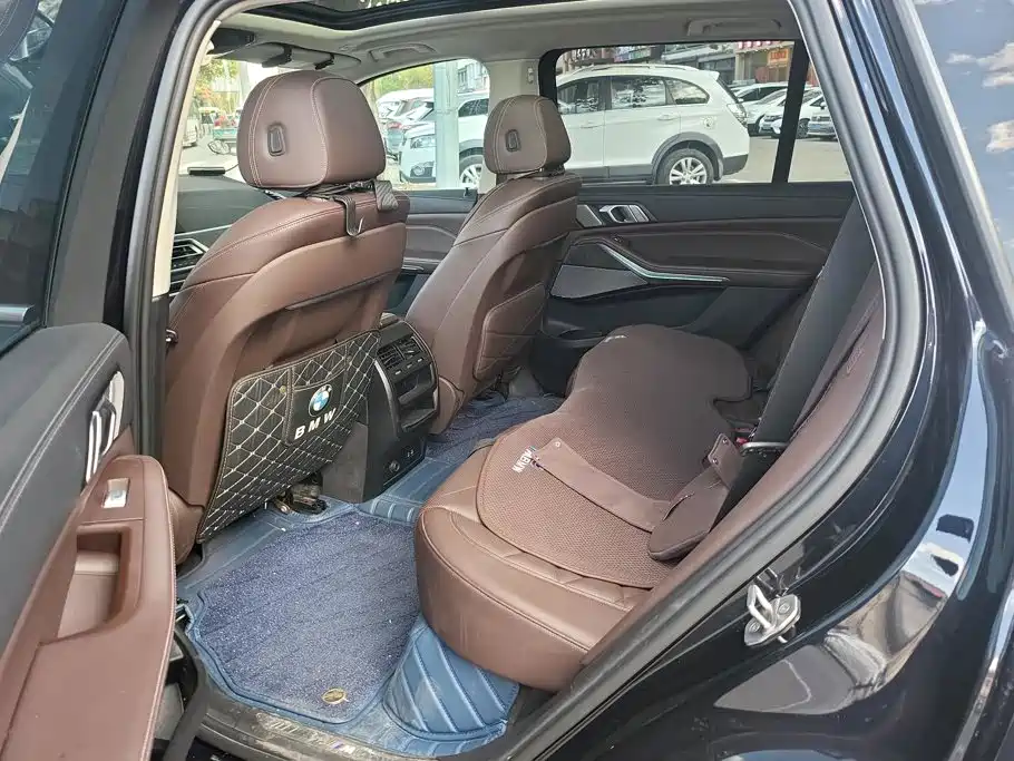 BMW X5 — миниатюра 11
