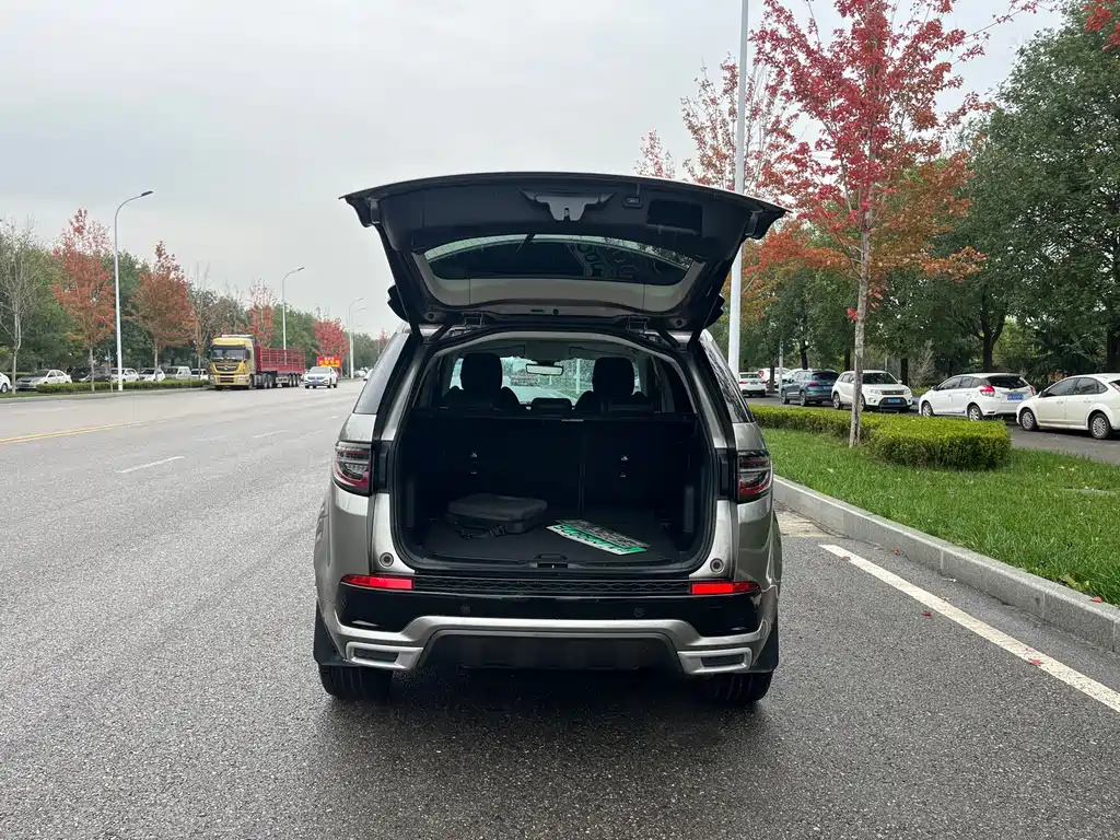 Land Rover Discovery Sport Hybrid — миниатюра 19