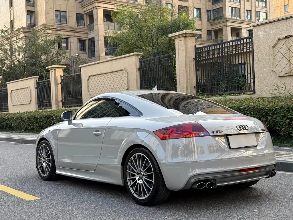 Audi TTS — миниатюра 5