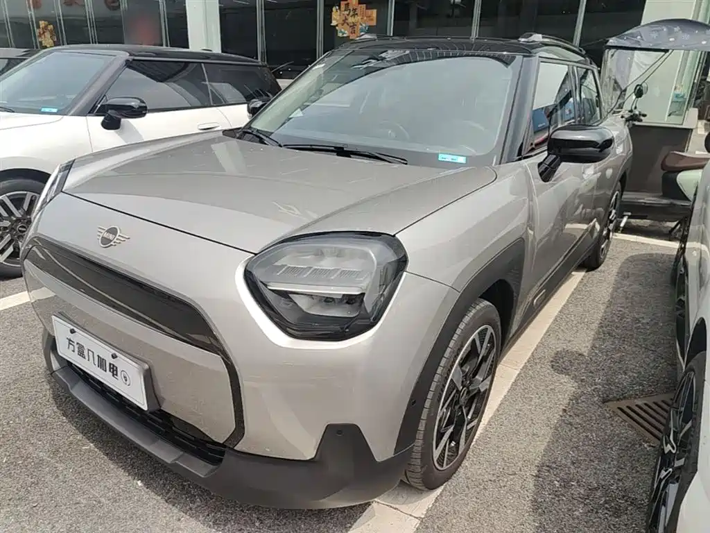 Mini MINI ACEMAN EV 2024