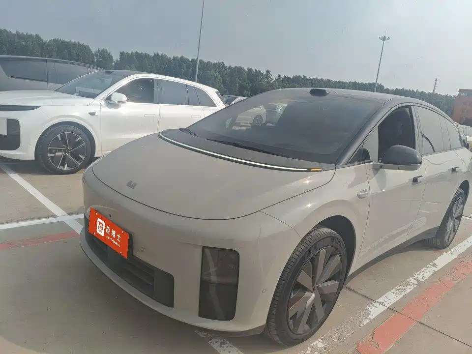Li Auto Li i6