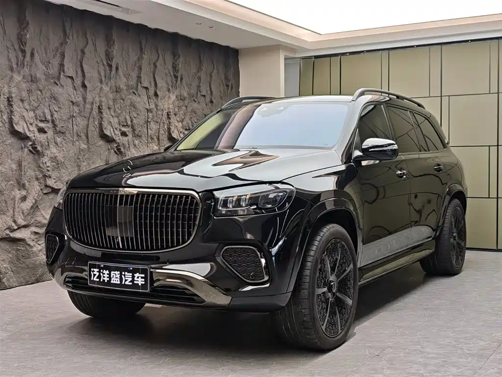 Mercedes-Benz GLS 2025