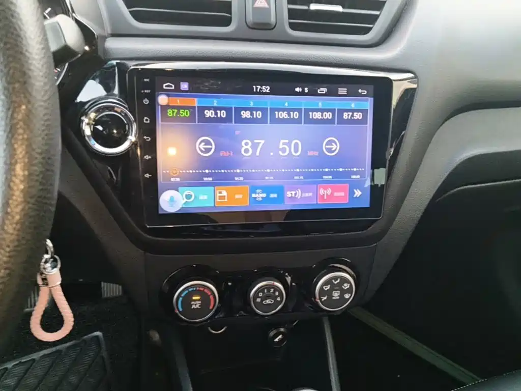 Kia K2 — миниатюра 13