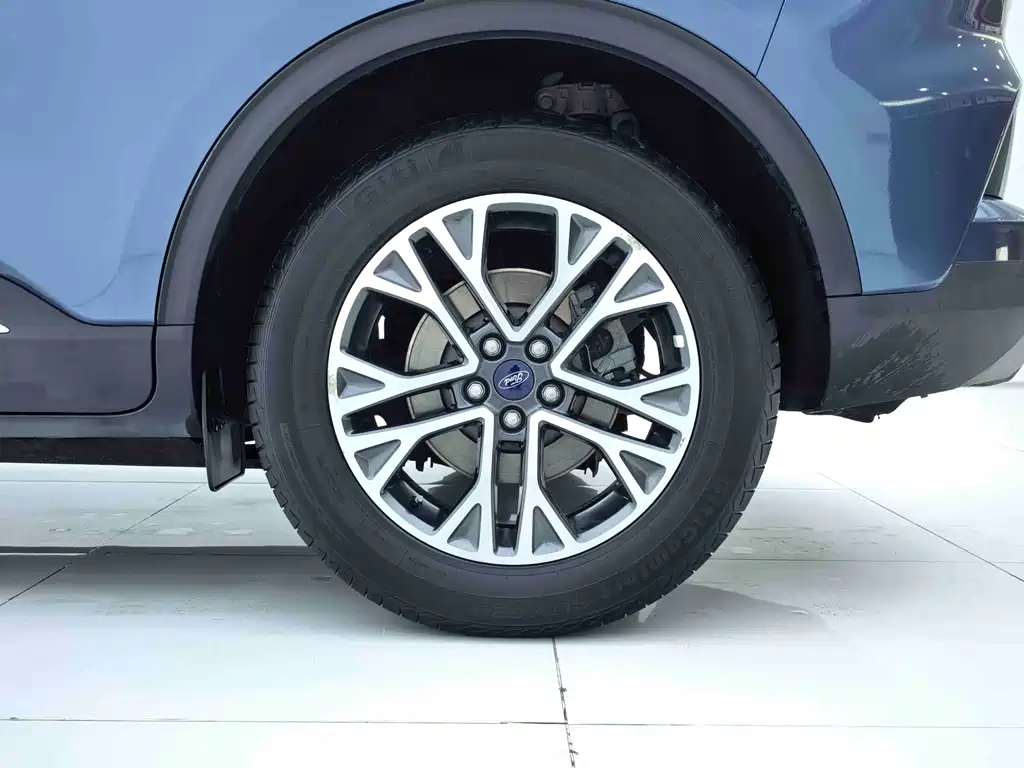 Ford Escape — миниатюра 23
