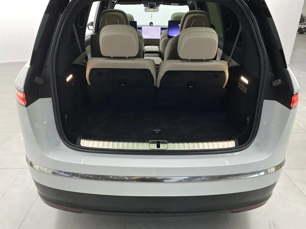 NIO ES9 — миниатюра 9